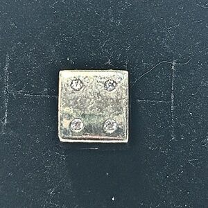 Pandora Sparkling Dice Charm with crystal (item number 791269CZ)